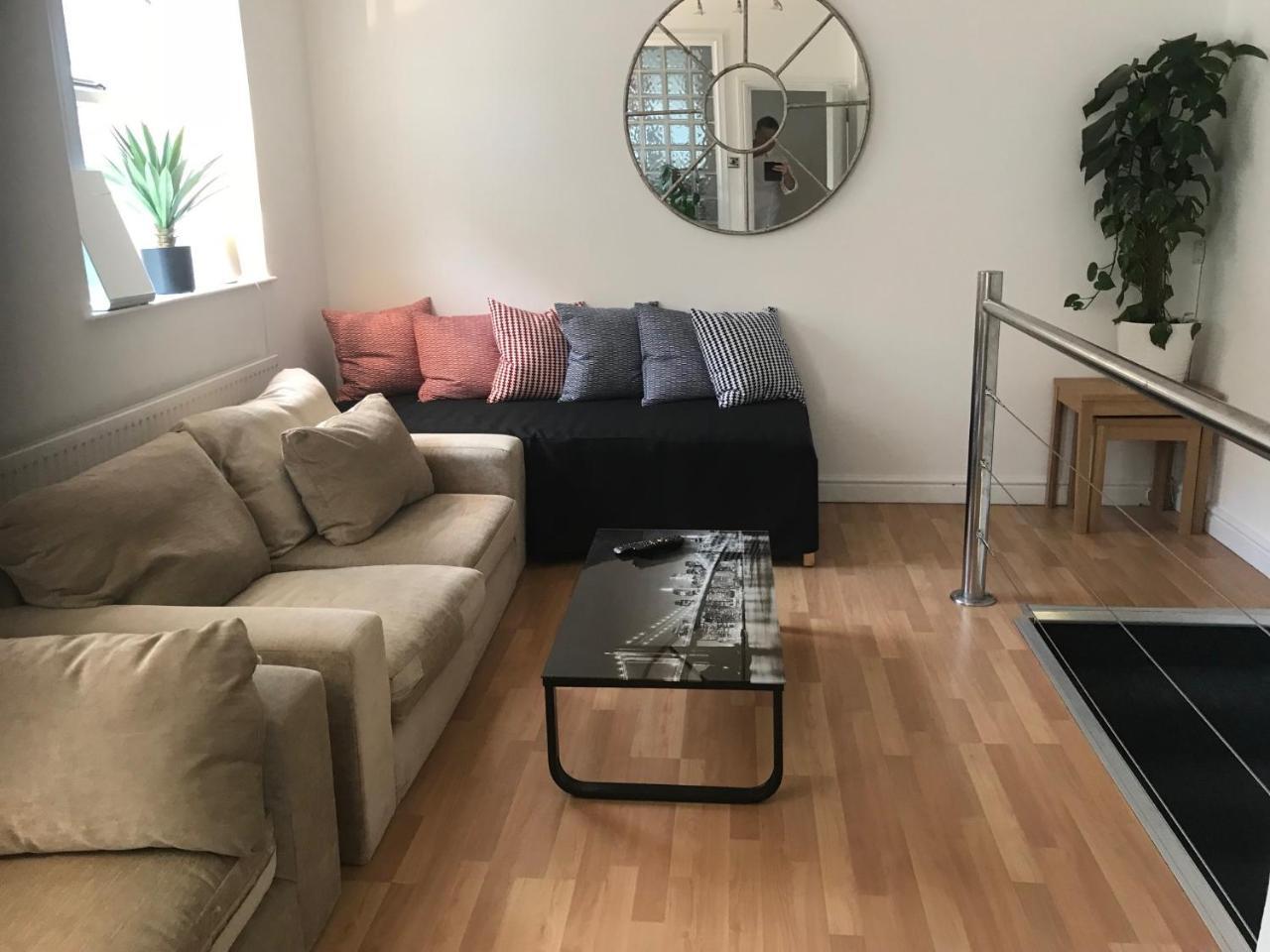 1 Fitzhamon Embankment Apartments Opposite Principality Stadium - Long Stay Offer Cardiff Exterior foto