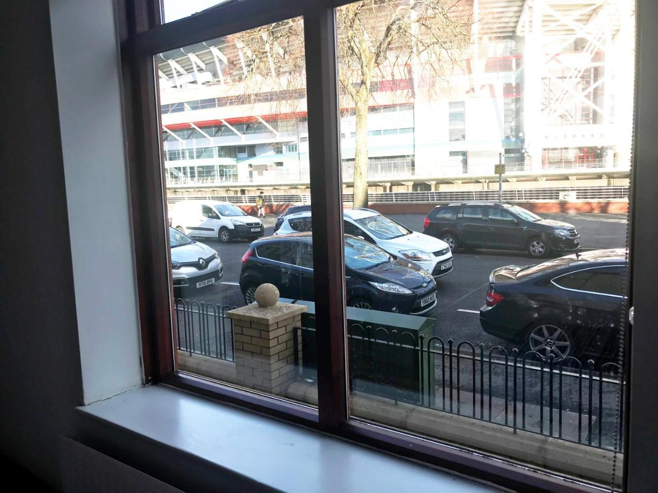1 Fitzhamon Embankment Apartments Opposite Principality Stadium - Long Stay Offer Cardiff Exterior foto