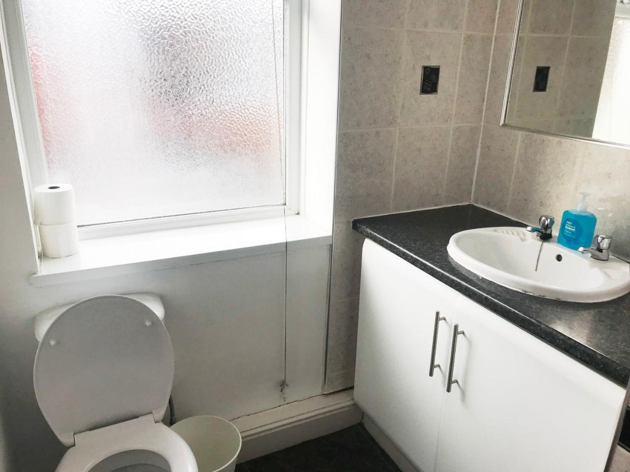 1 Fitzhamon Embankment Apartments Opposite Principality Stadium - Long Stay Offer Cardiff Exterior foto