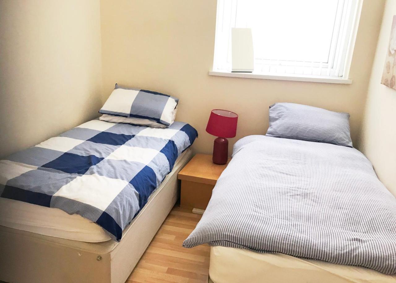 1 Fitzhamon Embankment Apartments Opposite Principality Stadium - Long Stay Offer Cardiff Exterior foto